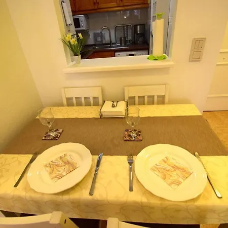 Ramirez Apartment *